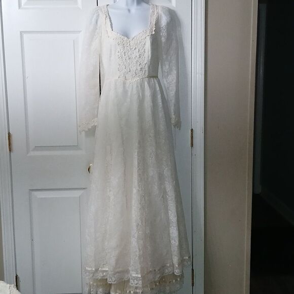 Gunne Sax 70's  Romantic Renaissance Bridal sweetheart neckline Cream Sz 7 - Picture 1 of 12